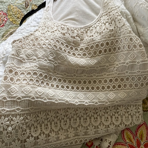 Knox Rose Sz S women’s cream boho crocheted tank. 16” wide. 18“ long from pit. - Picture 6 of 6